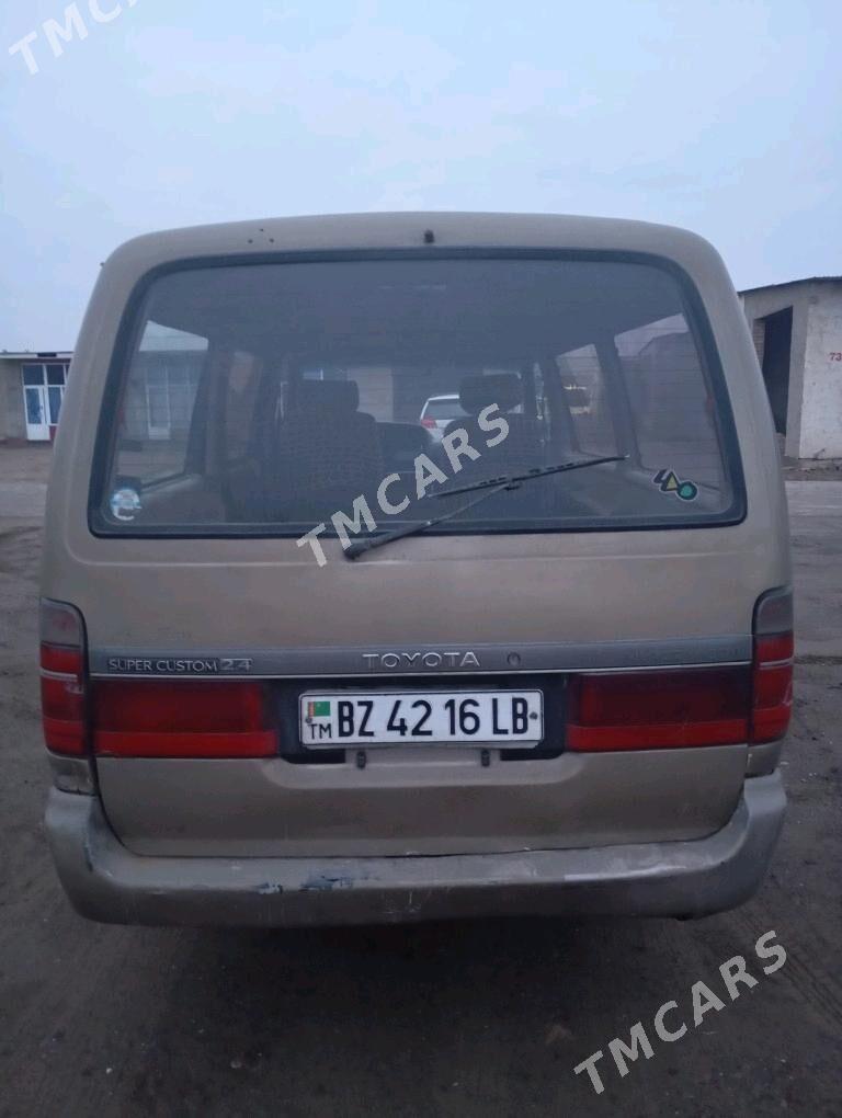 Toyota Hiace 1993 - 50 000 TMT - Çärjew - img 5