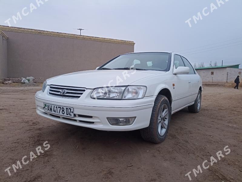 Toyota Camry 2000 - 140 000 TMT - Кёнеургенч - img 2