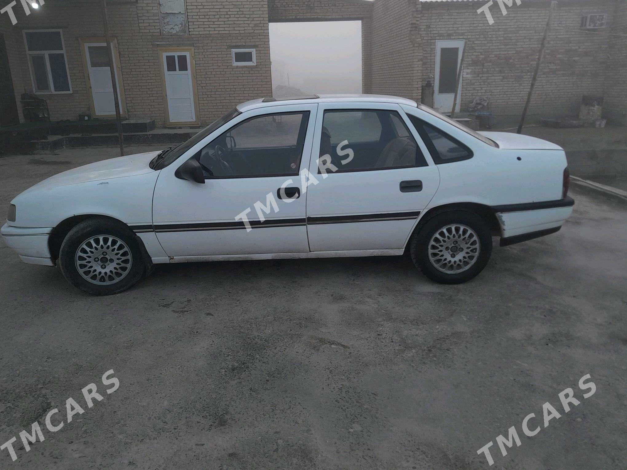 Opel Vectra 1992 - 23 000 TMT - Çärjew - img 3