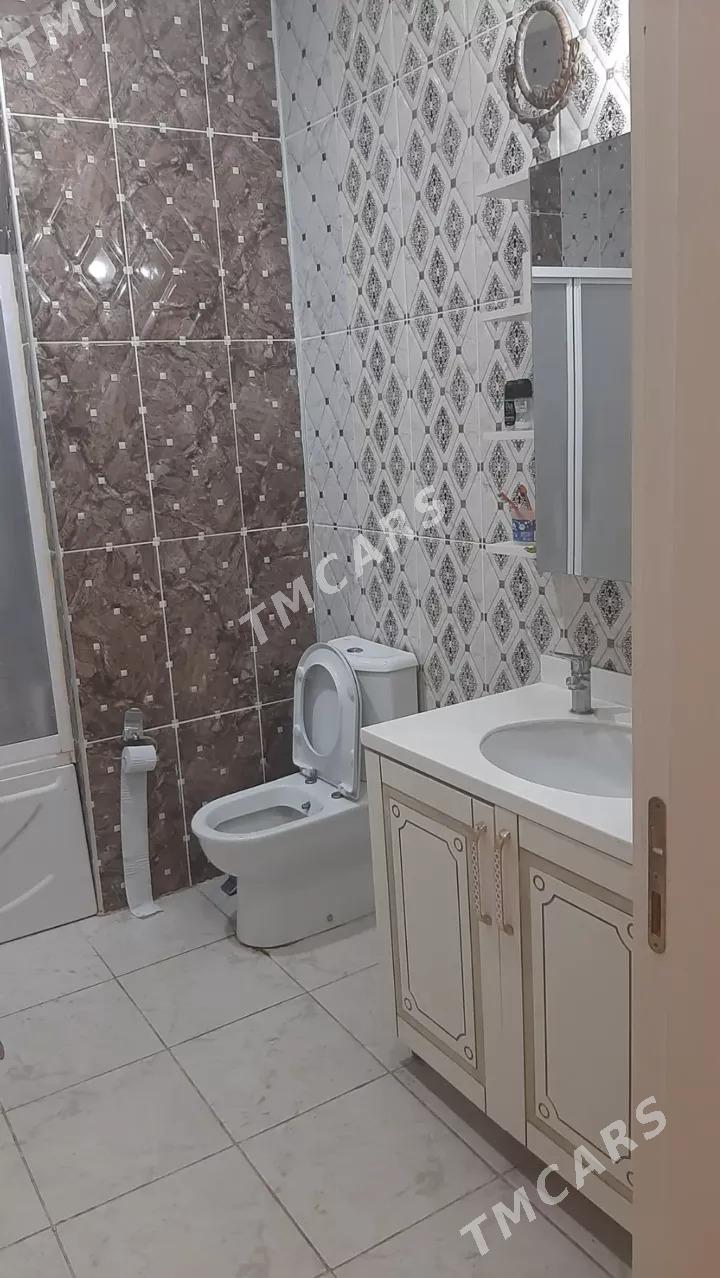 Элитка 14 этап 3ком 187м² - Aşgabat - img 4