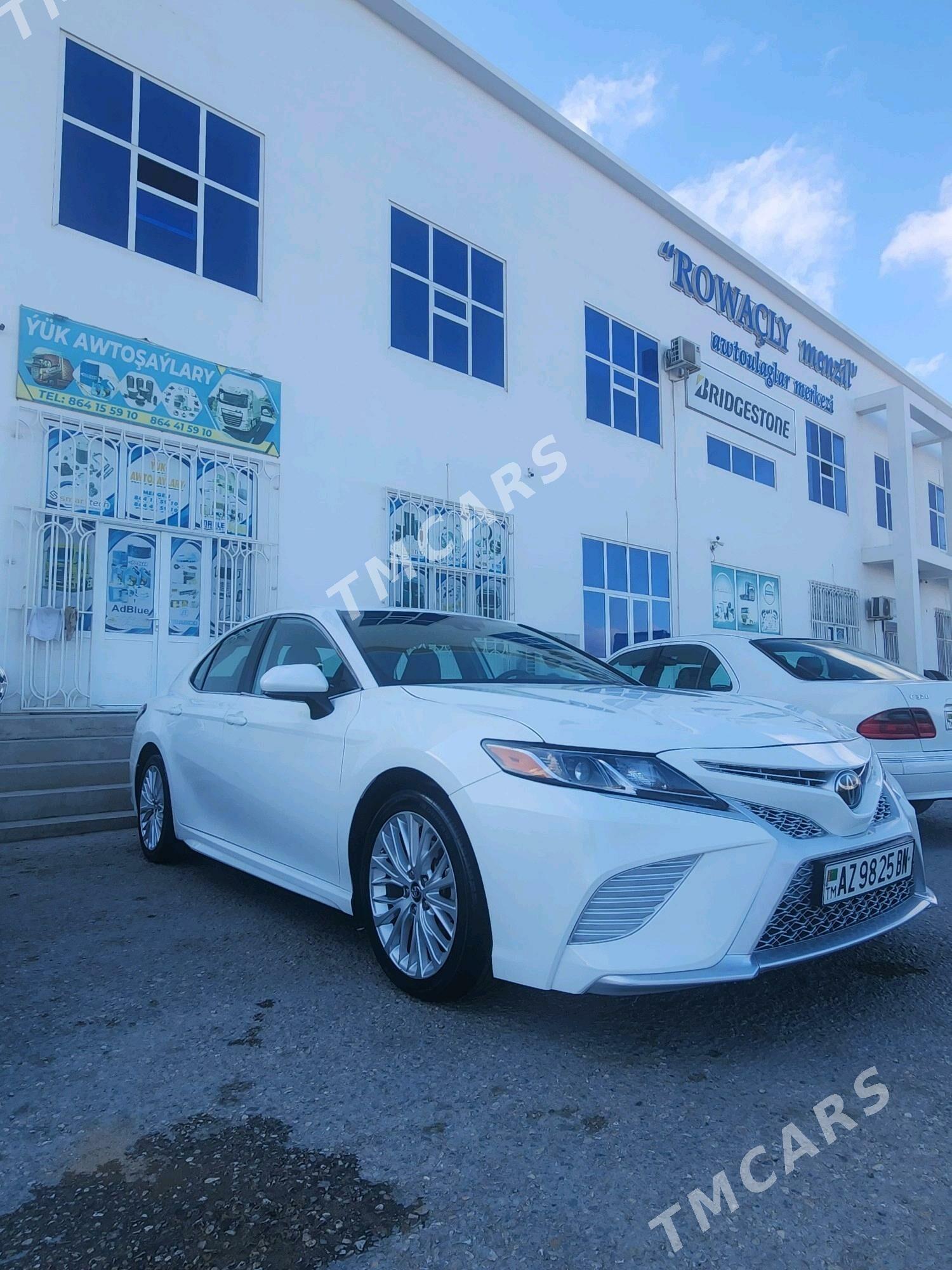 Toyota Camry 2019 - 300 000 TMT - Balkanabat - img 5