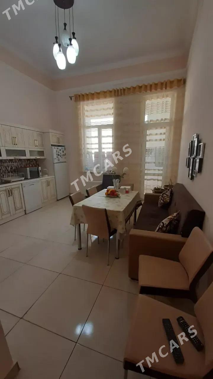 Элитка 14этап 10этаж 3ком187м² - Aşgabat - img 3