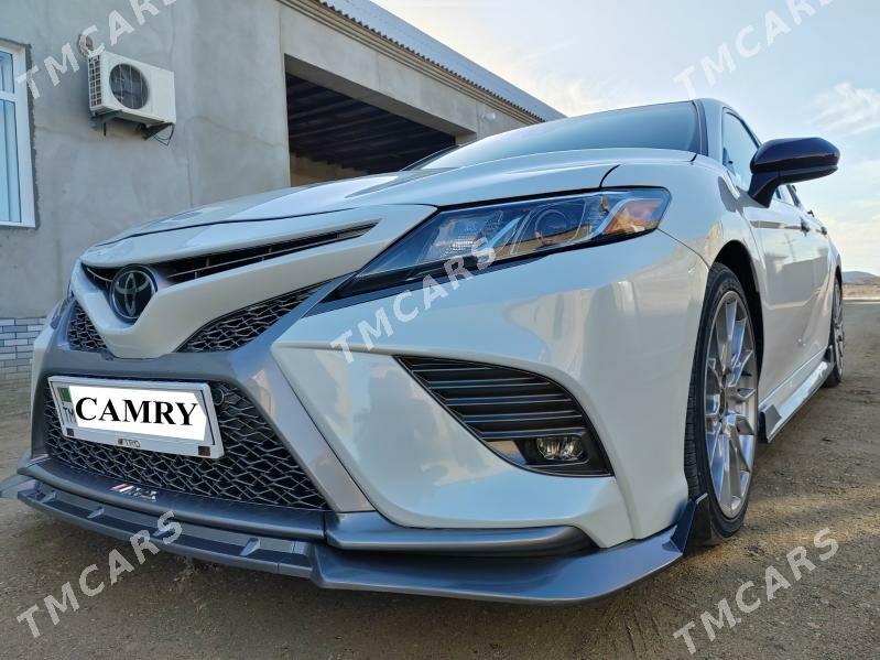 Toyota Camry 2020 - 345 000 TMT - Gumdag - img 8