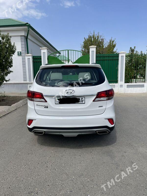 Hyundai Santa Fe 2018 - 295 000 TMT - Aşgabat - img 6