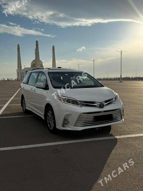 Toyota Sienna 2018 - 450 000 TMT - Aşgabat - img 5