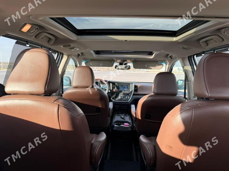 Toyota Sienna 2018 - 450 000 TMT - Aşgabat - img 8