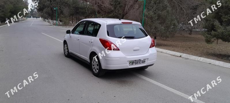 Nissan Versa 2010 - 95 000 TMT - Гёкдепе - img 4