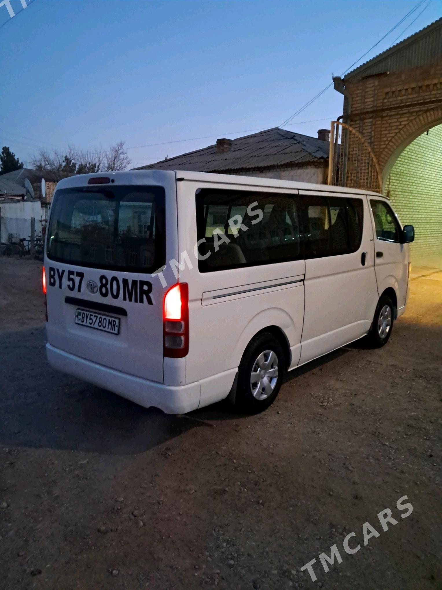 Toyota Hiace 2008 - 230 000 TMT - Murgap - img 2