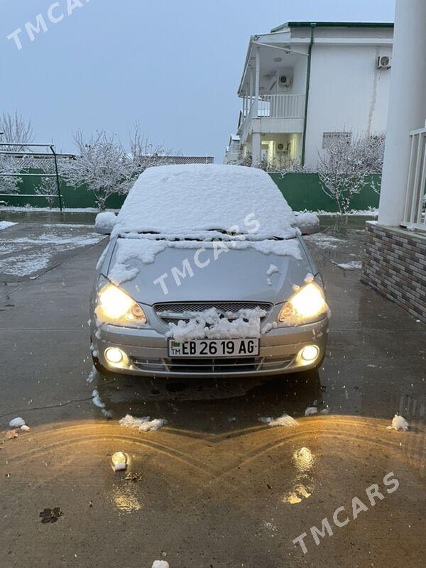 Hyundai Getz 2010 - 112 000 TMT - Торговый центр "15 лет Независимости" - img 5