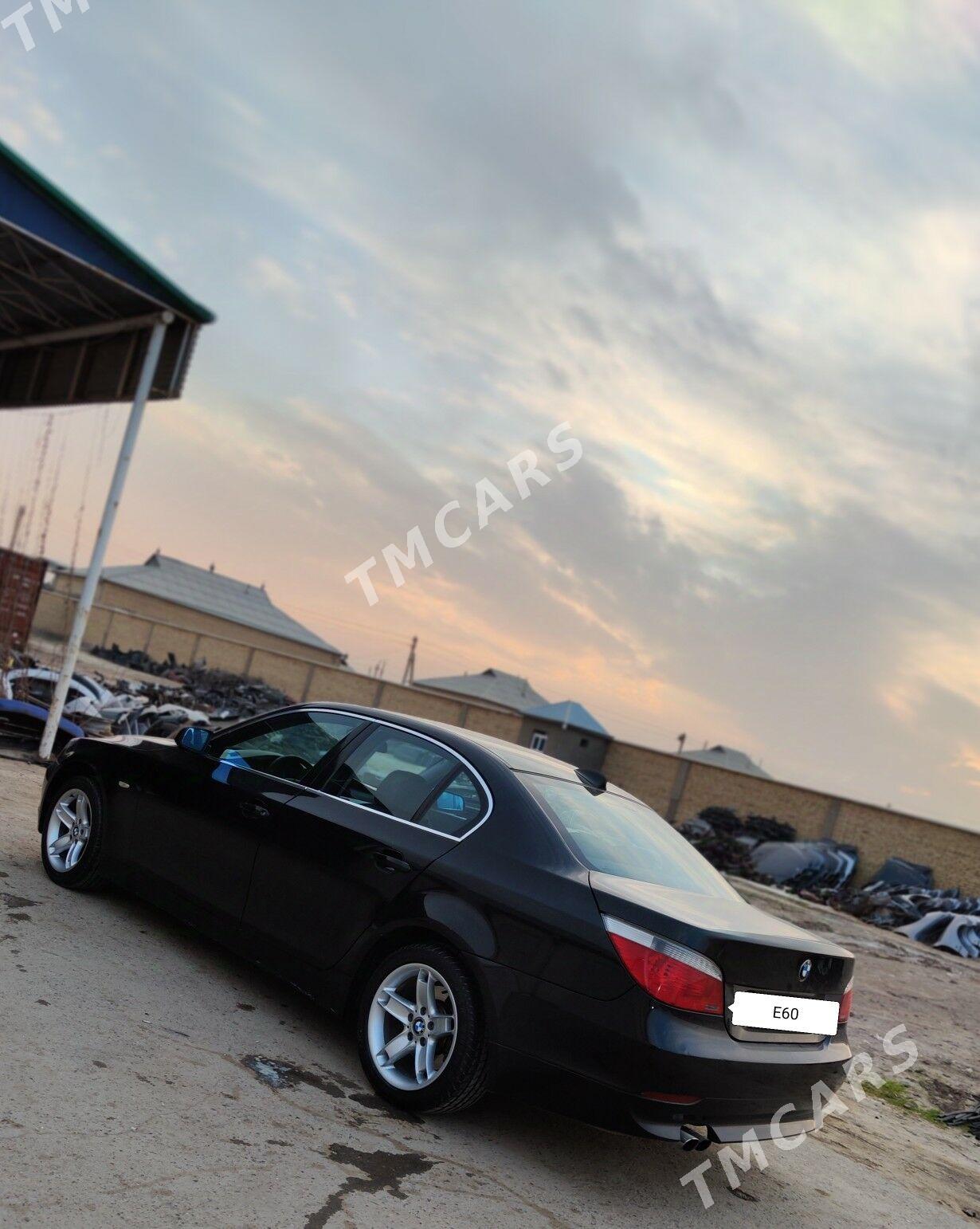 BMW 530 2004 - 140 000 TMT - Murgap - img 2