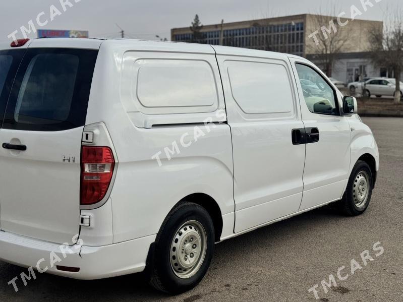 Hyundai H-1 2014 - 220 000 TMT - Теджен - img 5