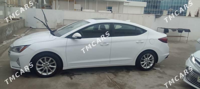 Hyundai Elantra 2020 - 230 000 TMT - Aşgabat - img 7