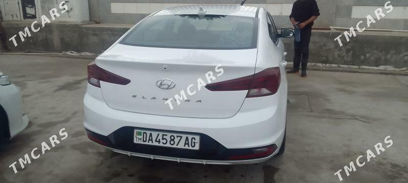 Hyundai Elantra 2020 - 230 000 TMT - Aşgabat - img 8