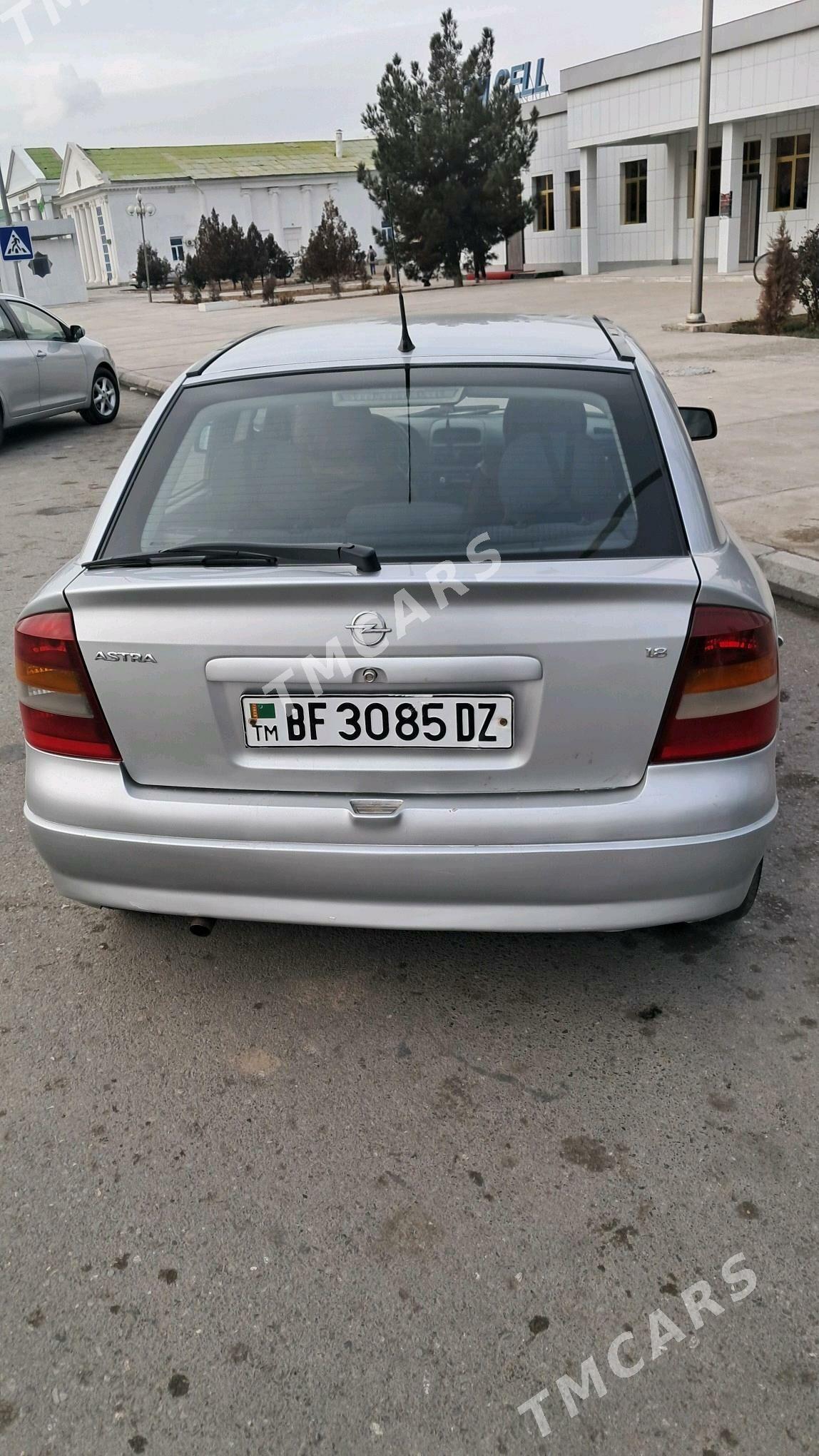 Opel Astra 2003 - 90 000 TMT - Дашогуз - img 2