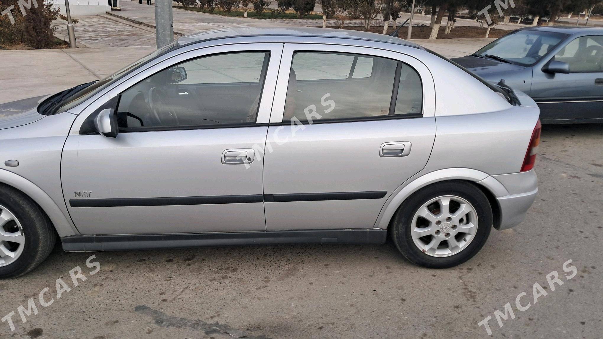 Opel Astra 2003 - 90 000 TMT - Дашогуз - img 3