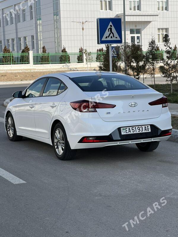 Hyundai Elantra 2020 - 235 000 TMT - Aşgabat - img 4