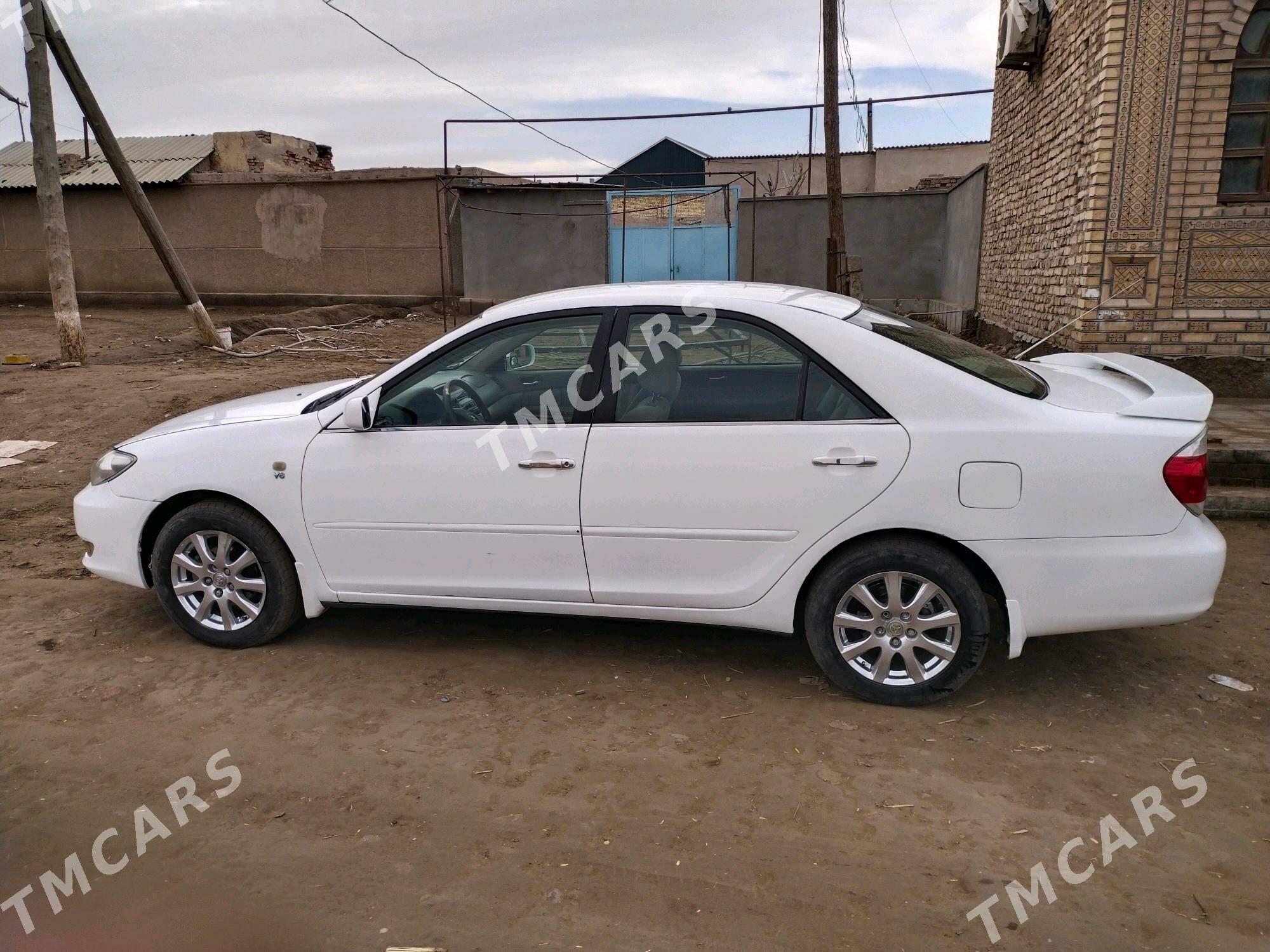 Toyota Camry 2002 - 150 000 TMT - етр. Туркменбаши - img 2