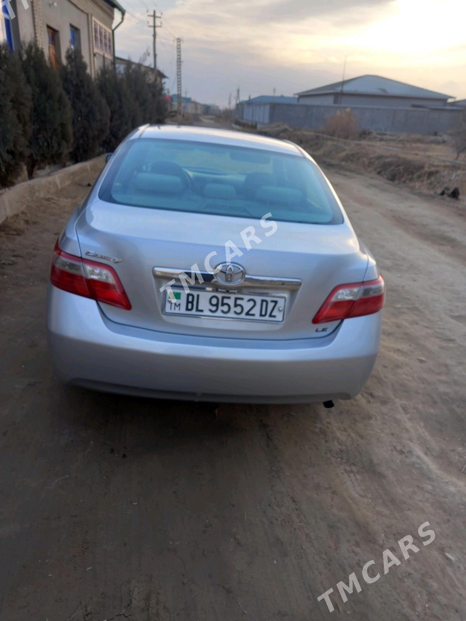 Toyota Camry 2008 - 152 000 TMT - Дашогуз - img 8