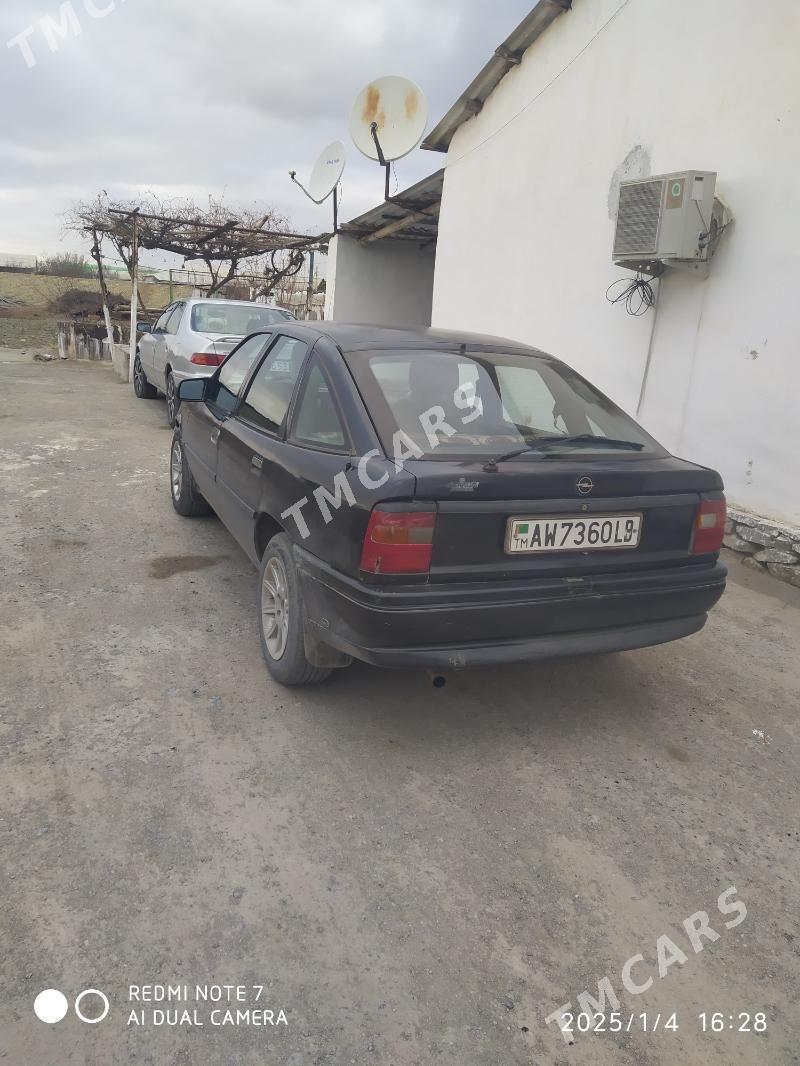 Opel Vectra 1993 - 20 000 TMT - Köýtendag - img 2