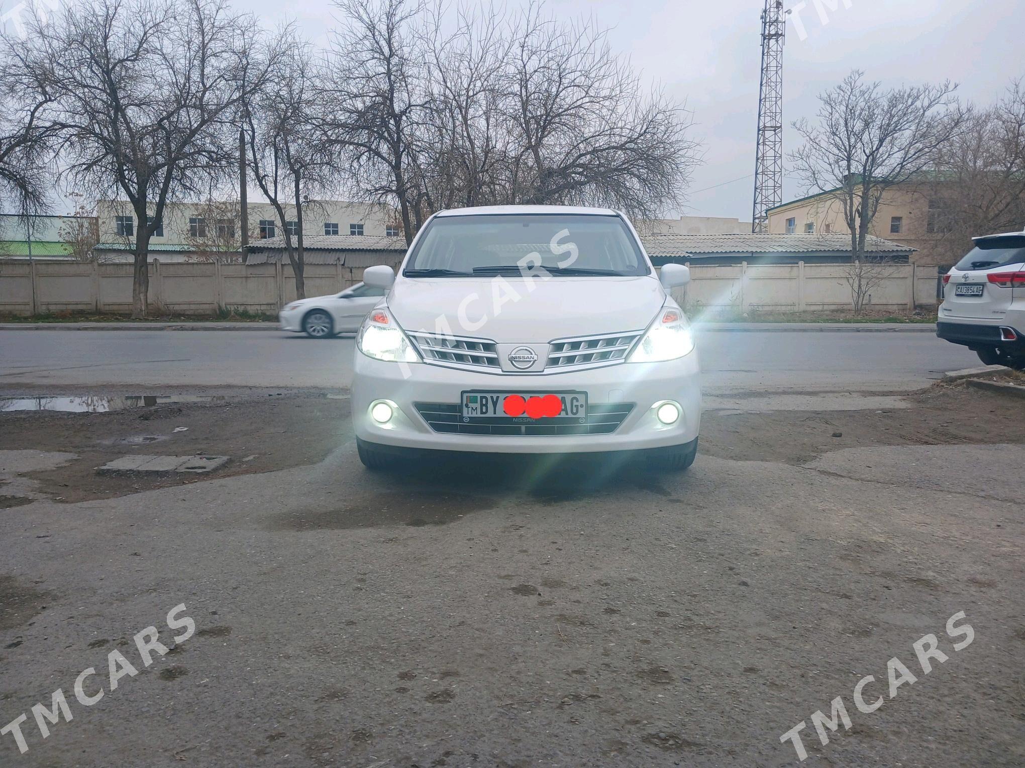 Nissan Versa 2010 - 120 000 TMT - 9 мкр - img 9