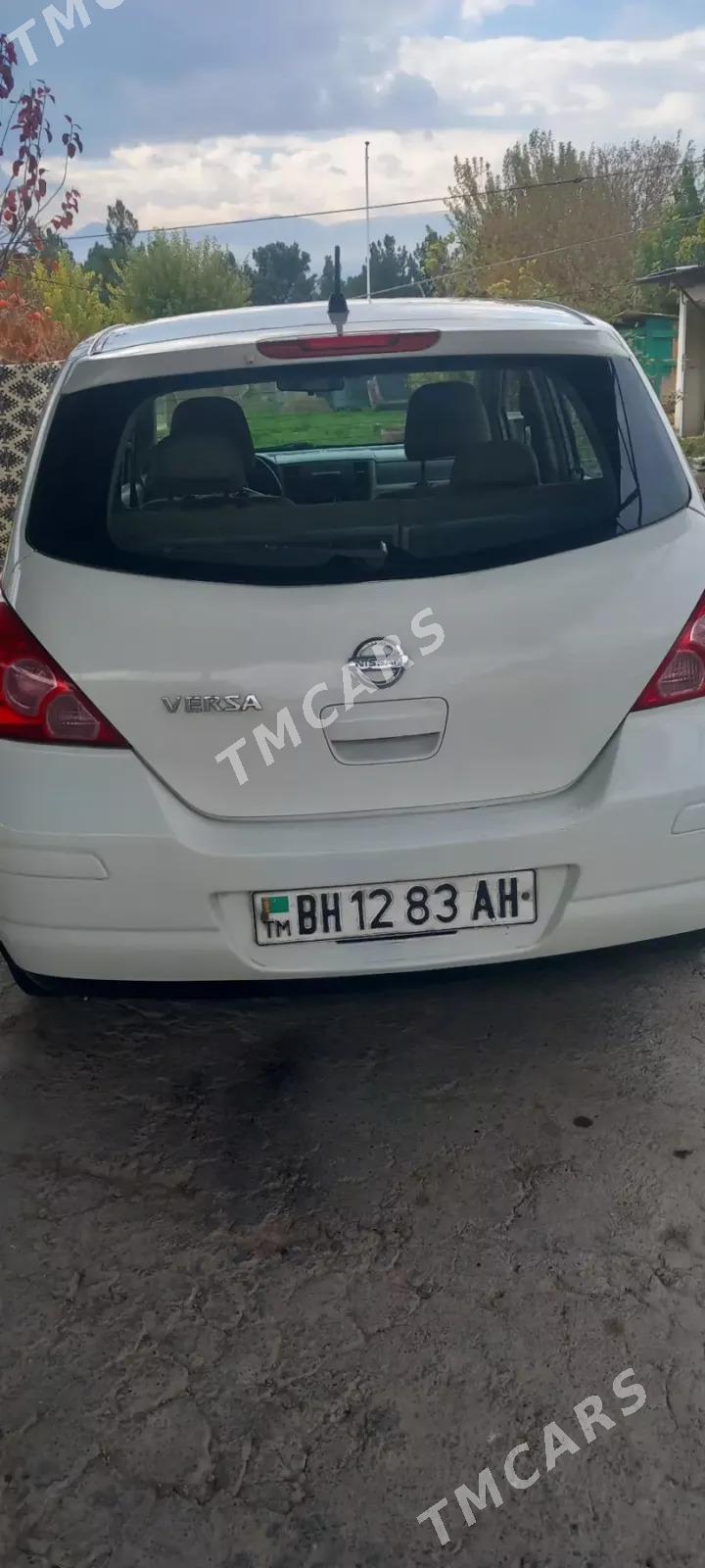 Nissan Versa 2010 - 90 000 TMT - Aşgabat - img 3