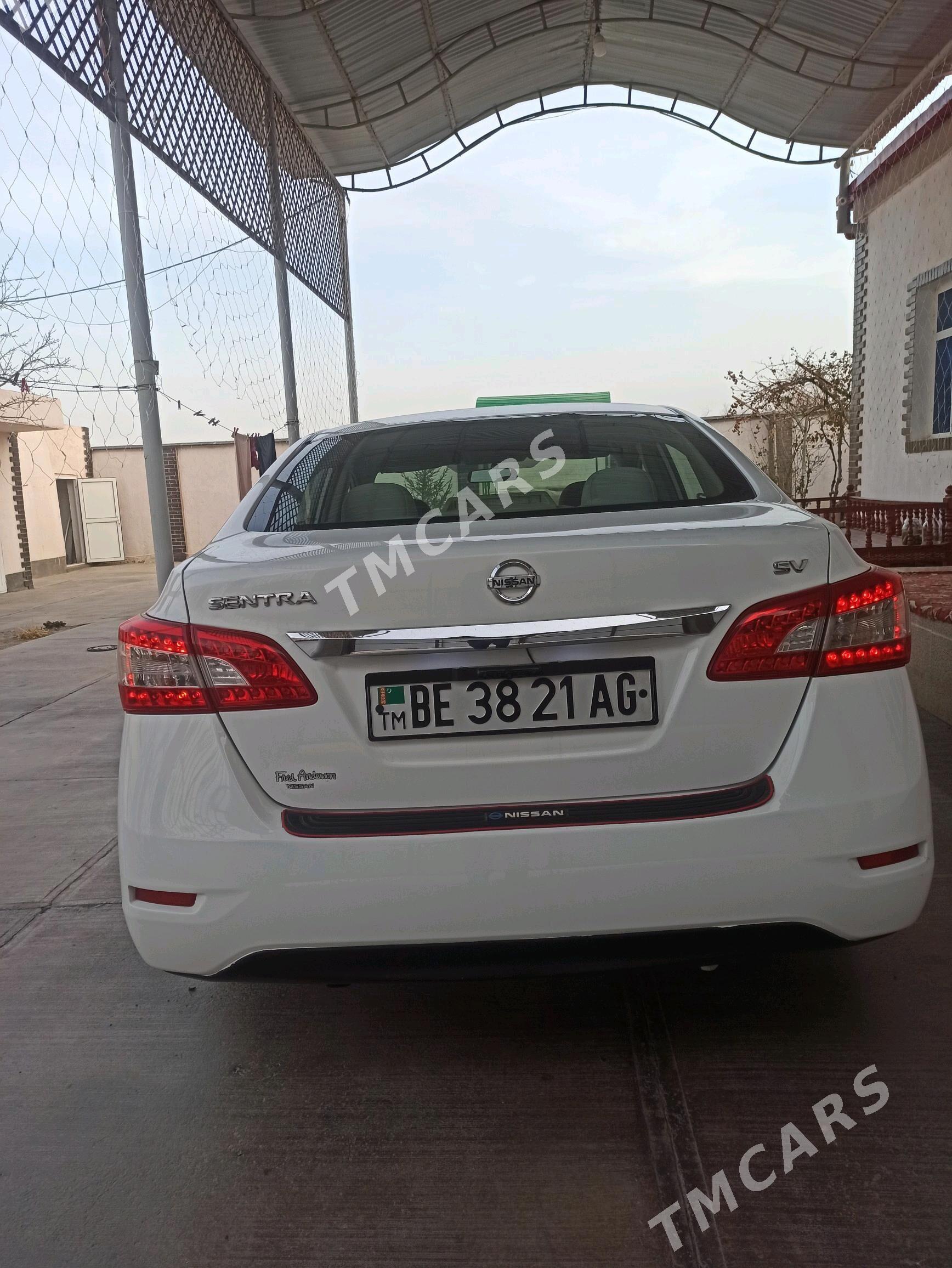 Nissan Sentra 2013 - 130 000 TMT - Бузмеин - img 2