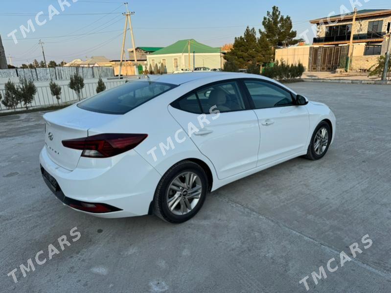 Hyundai Elantra 2019 - 239 000 TMT - Ашхабад - img 8