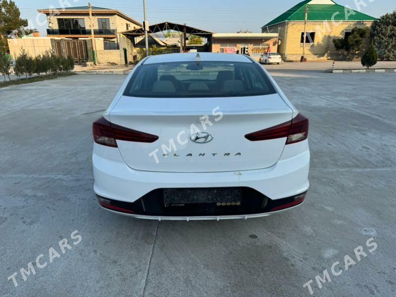 Hyundai Elantra 2019 - 239 000 TMT - Ашхабад - img 6