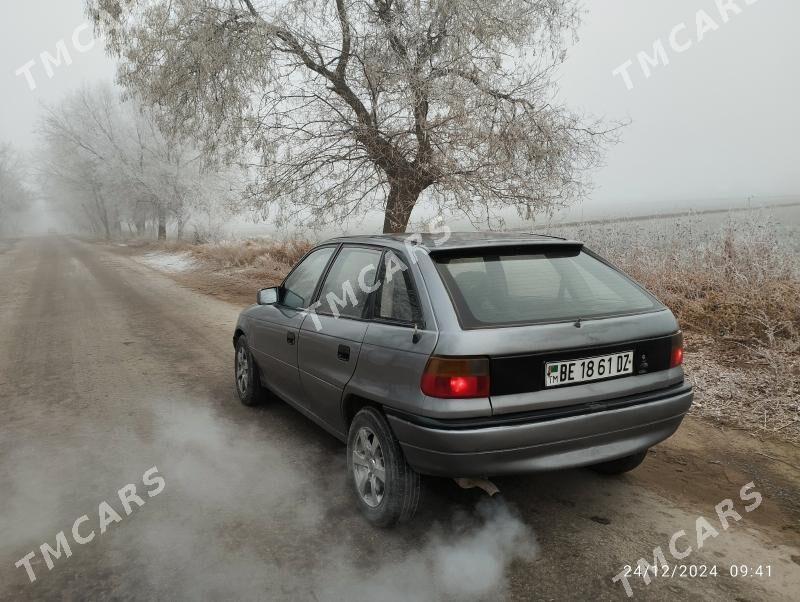 Opel Astra 1992 - 30 000 TMT - Şabat etr. - img 2