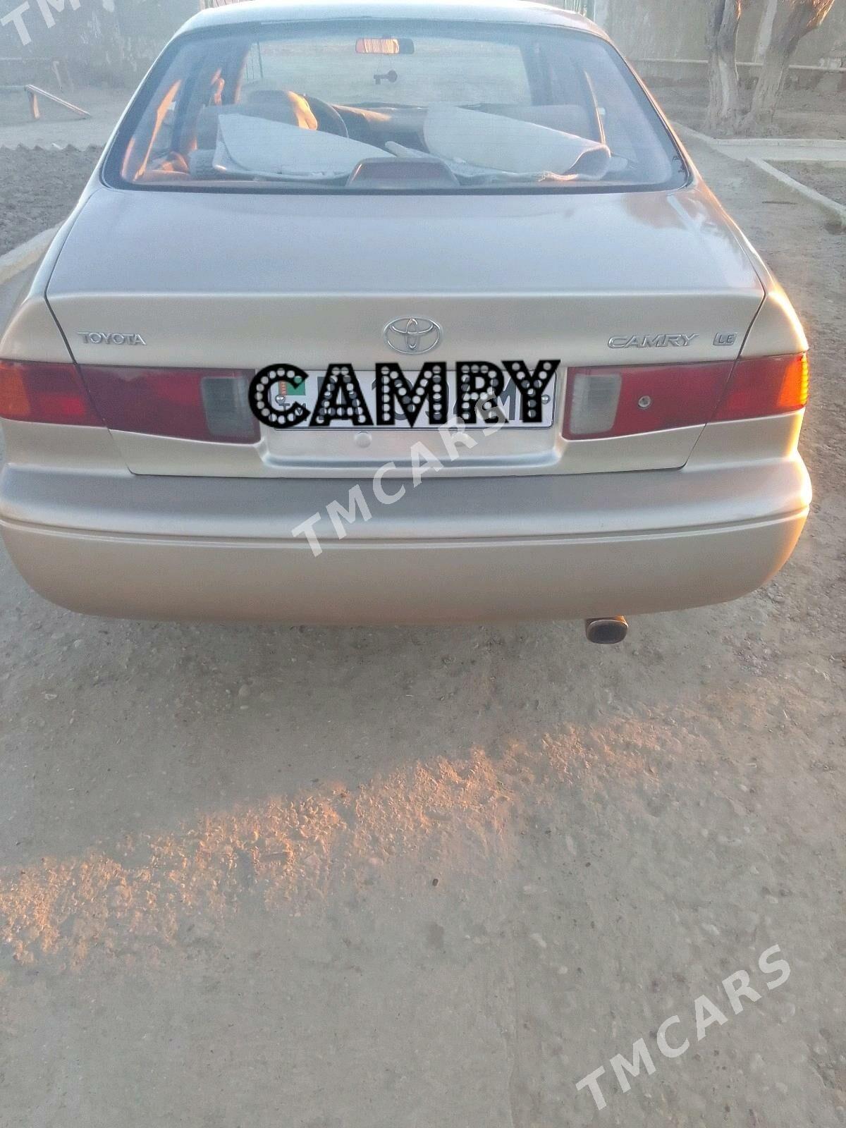 Toyota Camry 2000 - 90 000 TMT - Balkanabat - img 2