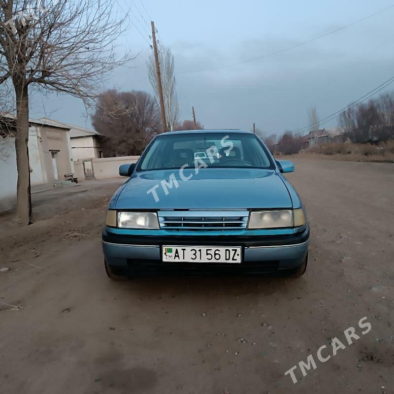 Opel Vectra 1990 - 35 000 TMT - Гурбансолтан Едже - img 2