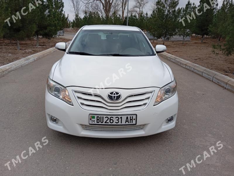 Toyota Camry 2011 - 160 000 TMT - "Altyn Asyr" Gündogar bazary (Jygyllyk) - img 2