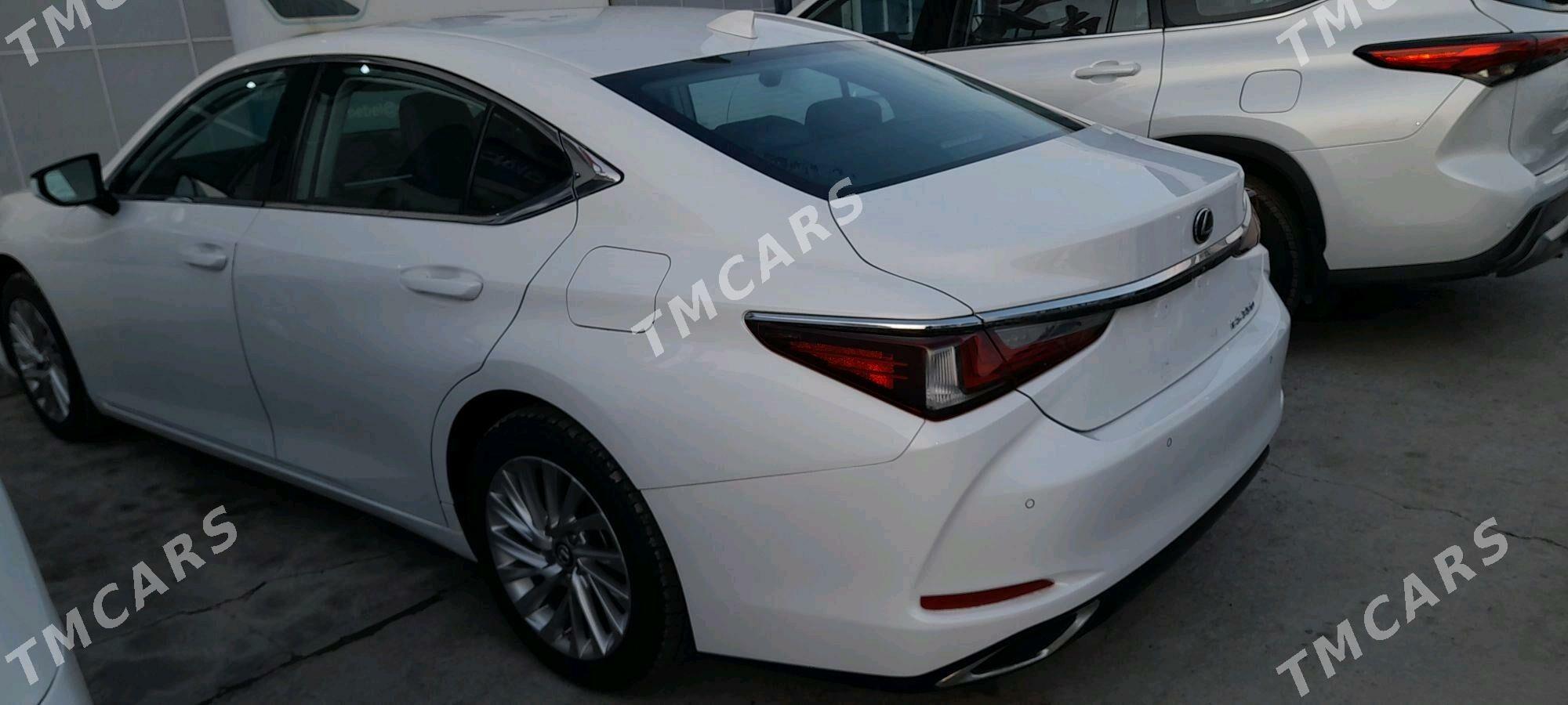 Lexus ES 350 2019 - 400 000 TMT - Мары - img 5