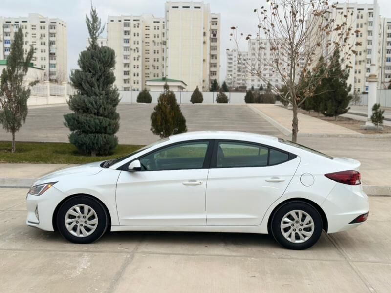 Hyundai Elantra 2019 - 189 000 TMT - Aşgabat - img 4