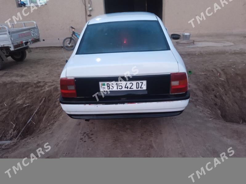 Opel Vectra 1990 - 20 000 TMT - Türkmenbaşy etr. - img 2