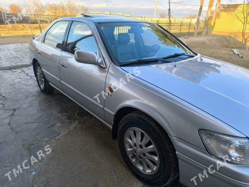 Toyota Camry 2000 - 155 000 TMT - Сакарчага - img 5