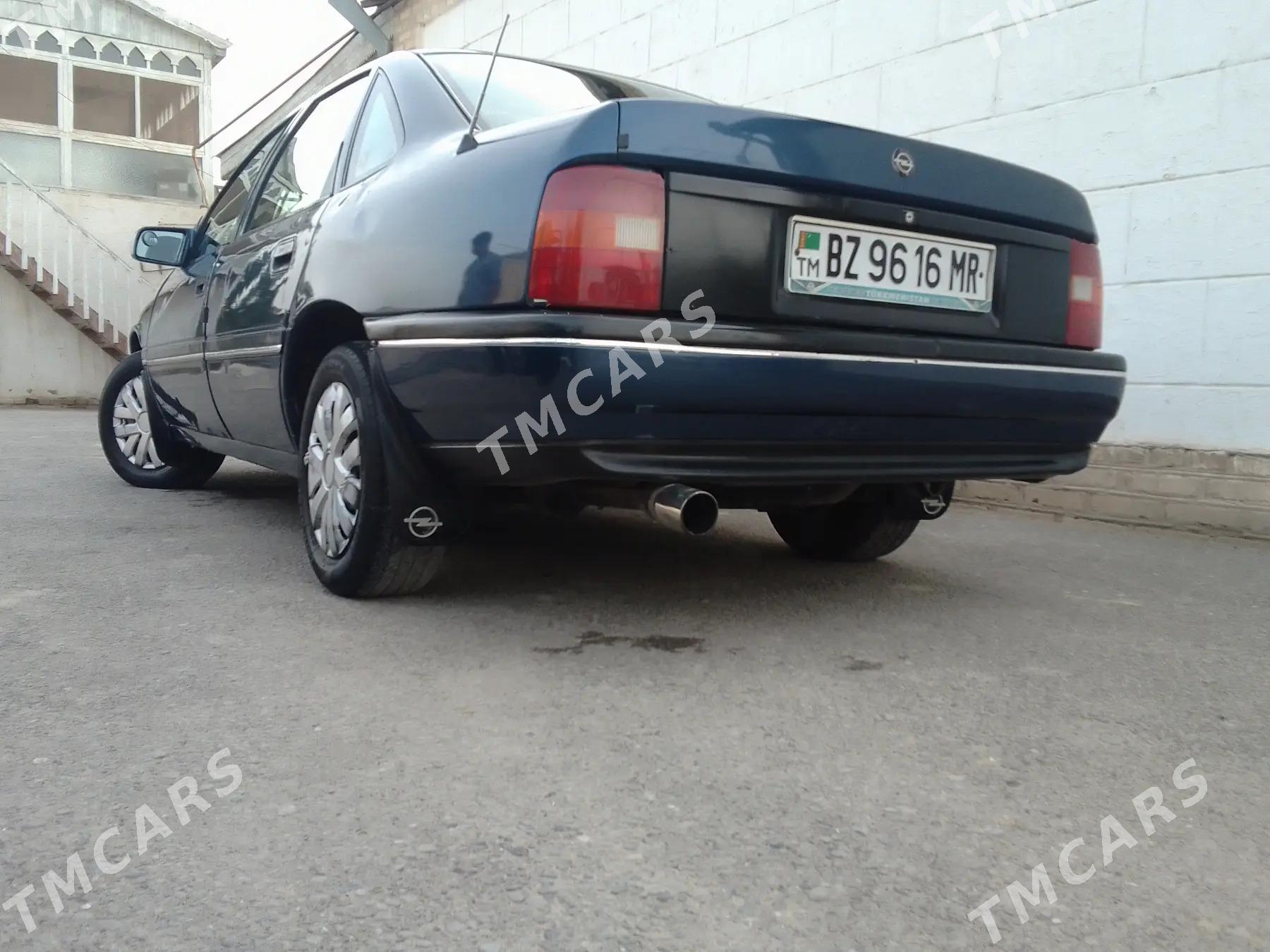 Opel Vectra 1991 - 30 000 TMT - Мургап - img 3