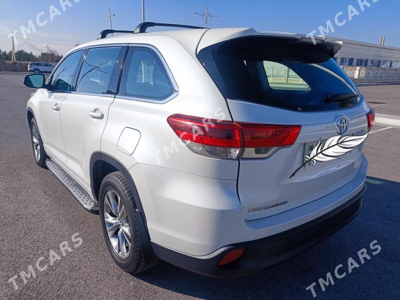 Toyota Highlander 2018 - 460 000 TMT - Türkmenabat - img 4