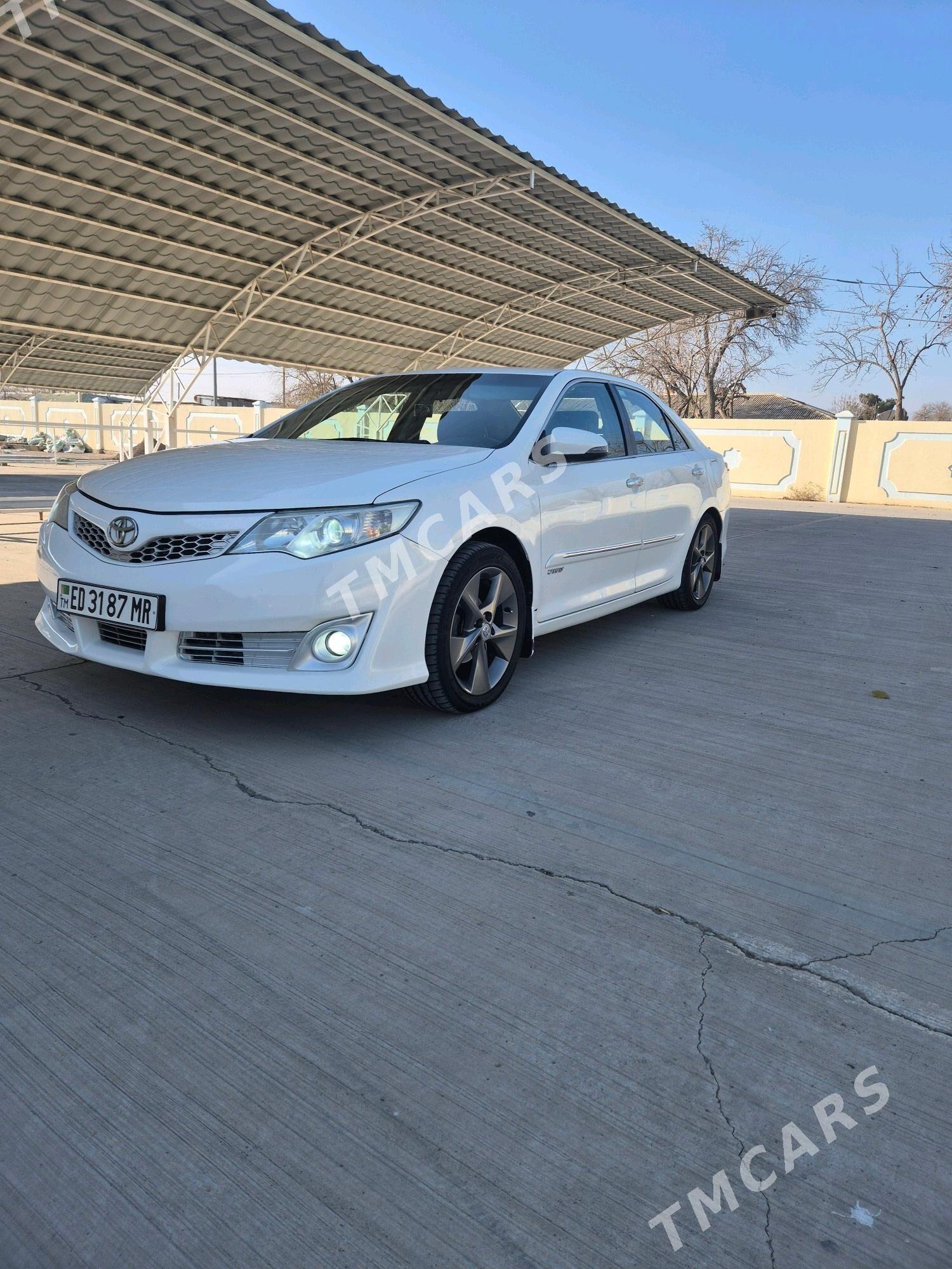 Toyota Camry 2012 - 170 000 TMT - Байрамали - img 6