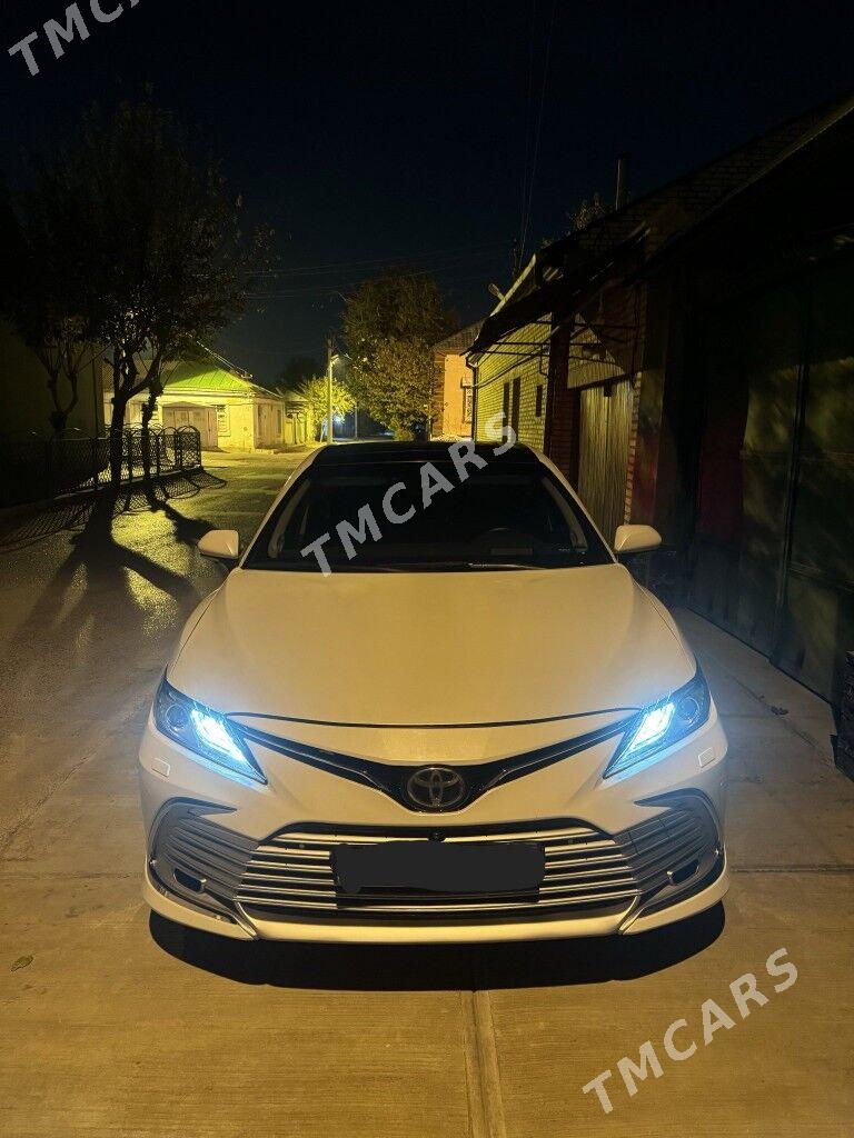 Toyota Camry 2018 - 345 000 TMT - Aşgabat - img 2