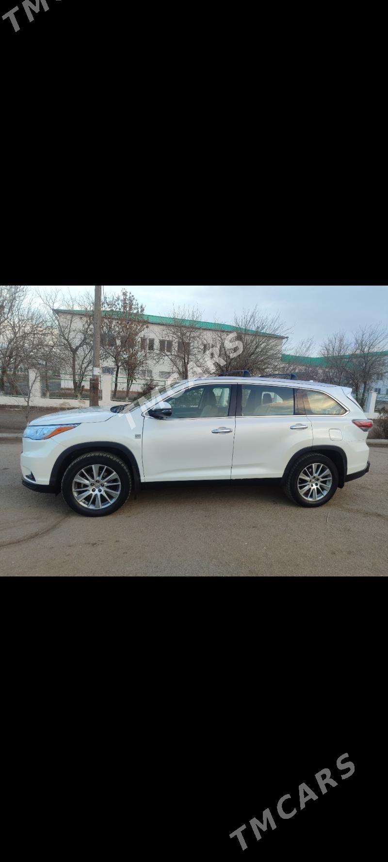 Toyota Highlander 2016 - 420 000 TMT - Кёнеургенч - img 4