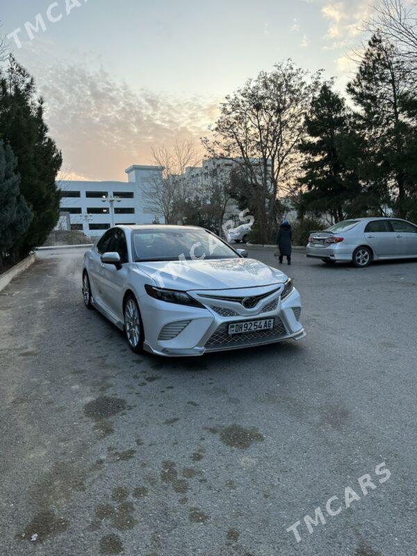 Toyota Camry 2021 - 340 000 TMT - Aşgabat - img 9