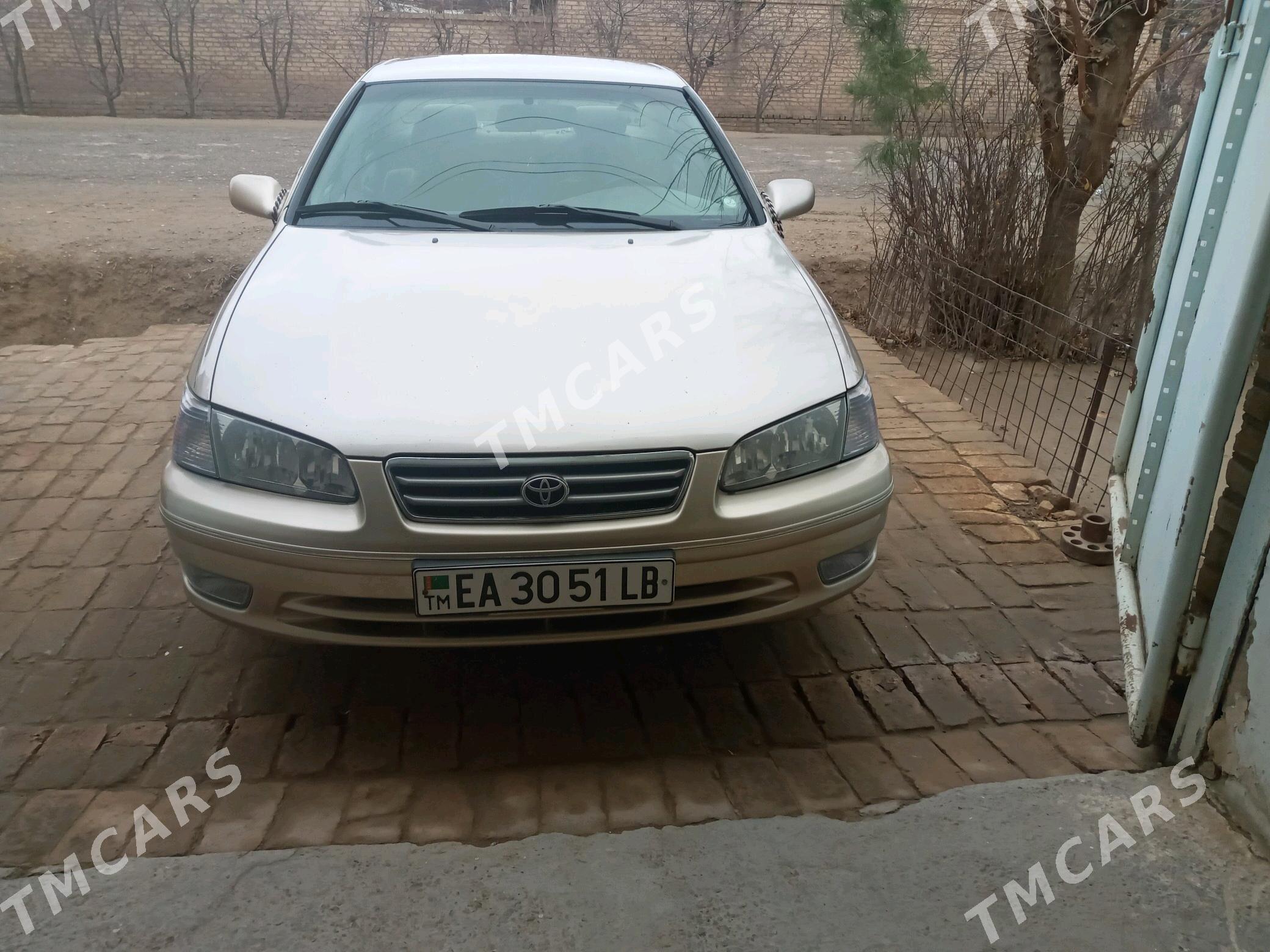 Toyota Camry 2000 - 150 000 TMT - Керки - img 5