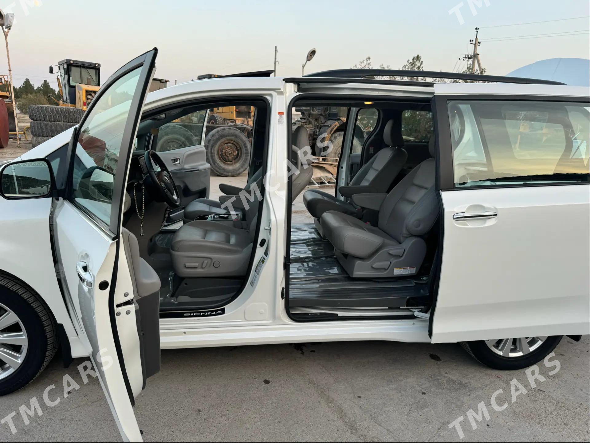 Toyota Sienna 2020 - 510 000 TMT - Ак-Бугдайский этрап - img 6