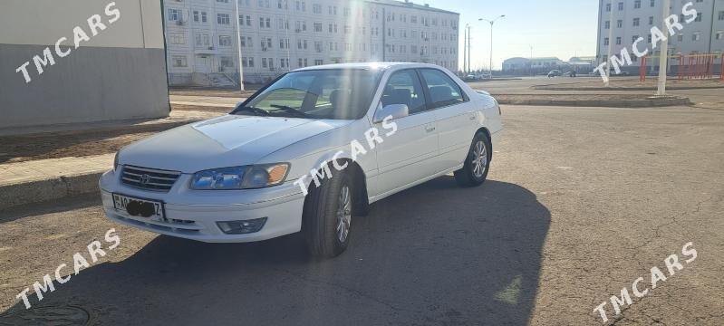 Toyota Camry 2000 - 110 000 TMT - Дашогуз - img 2