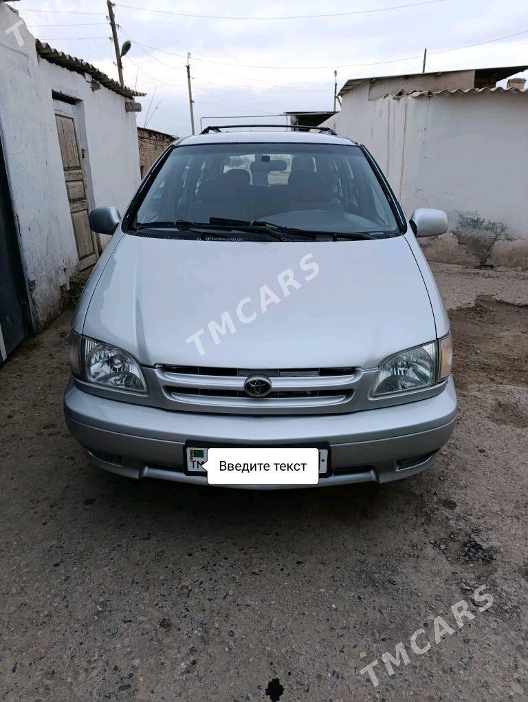 Toyota Sienna 2002 - 125 000 TMT - Теджен - img 6