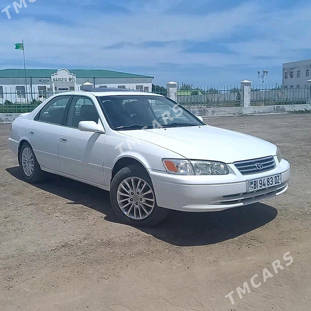 Toyota Camry 2000 - 160 000 TMT - етр. Туркменбаши - img 3