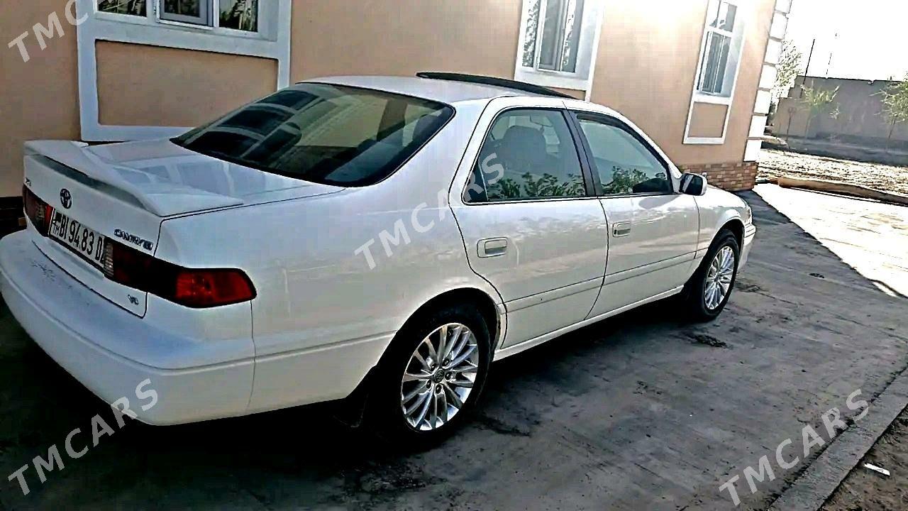 Toyota Camry 2000 - 160 000 TMT - етр. Туркменбаши - img 8