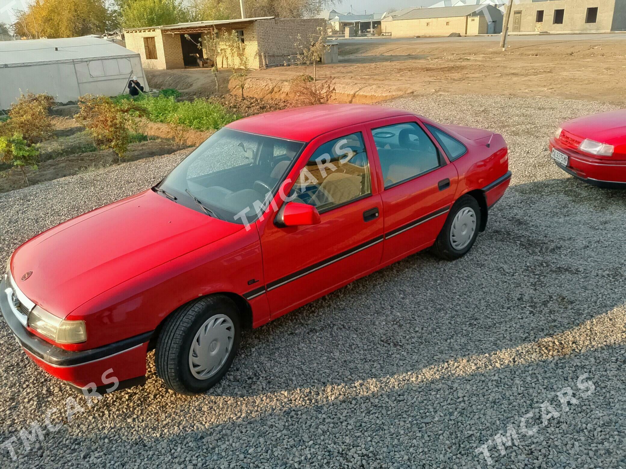 Opel Vectra 1990 - 29 000 TMT - Мургап - img 5