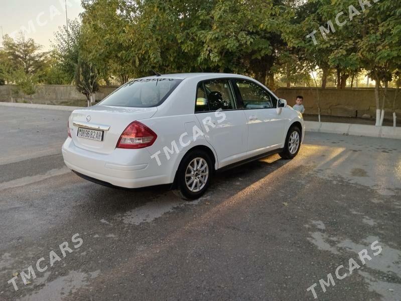 Nissan Versa 2010 - 105 000 TMT - Анев - img 5